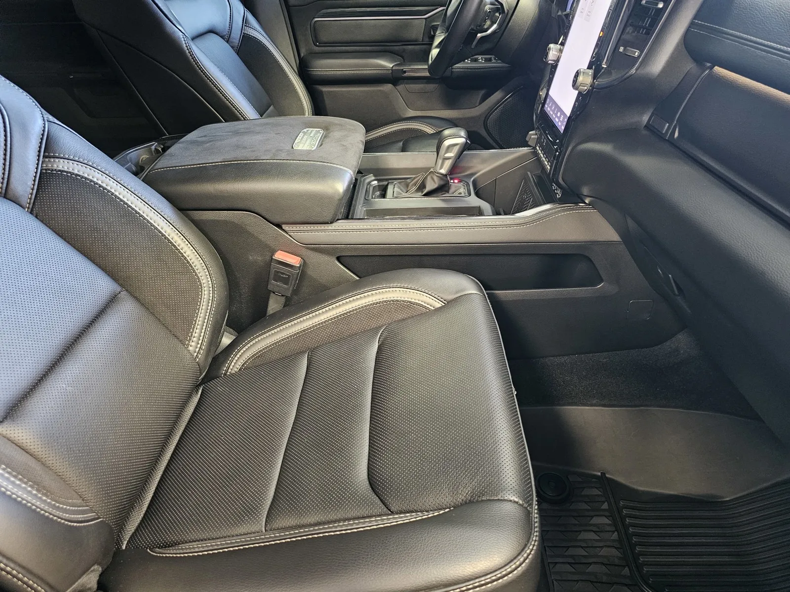 Ram 1500 photo 7