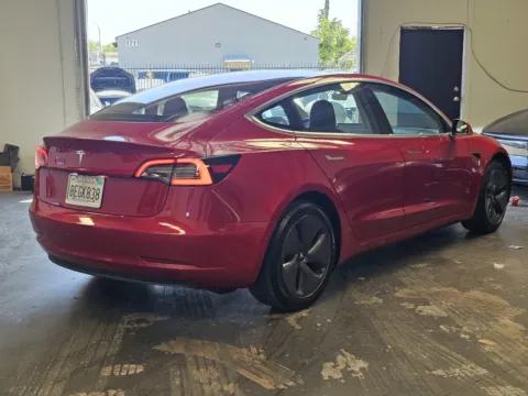 More photos of 2018 Tesla Model 3 long range at Premium Autos - Norco, CA