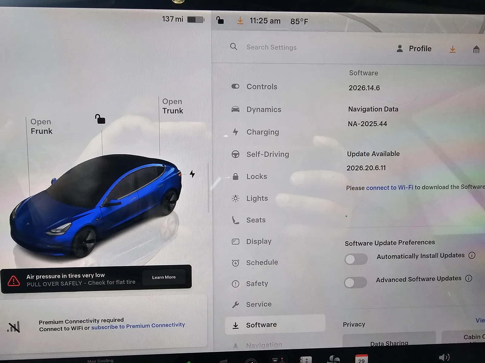 Tesla Model 3 photo 18