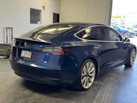 More photos of 2018 Tesla Model 3 at Premium Autos - Norco, CA