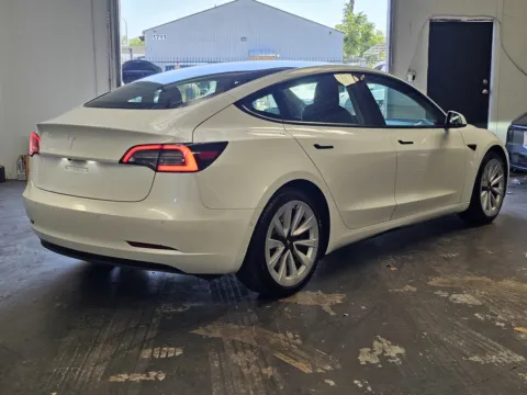 More photos of 2022 Tesla Model 3 at Premium Autos - Norco, CA
