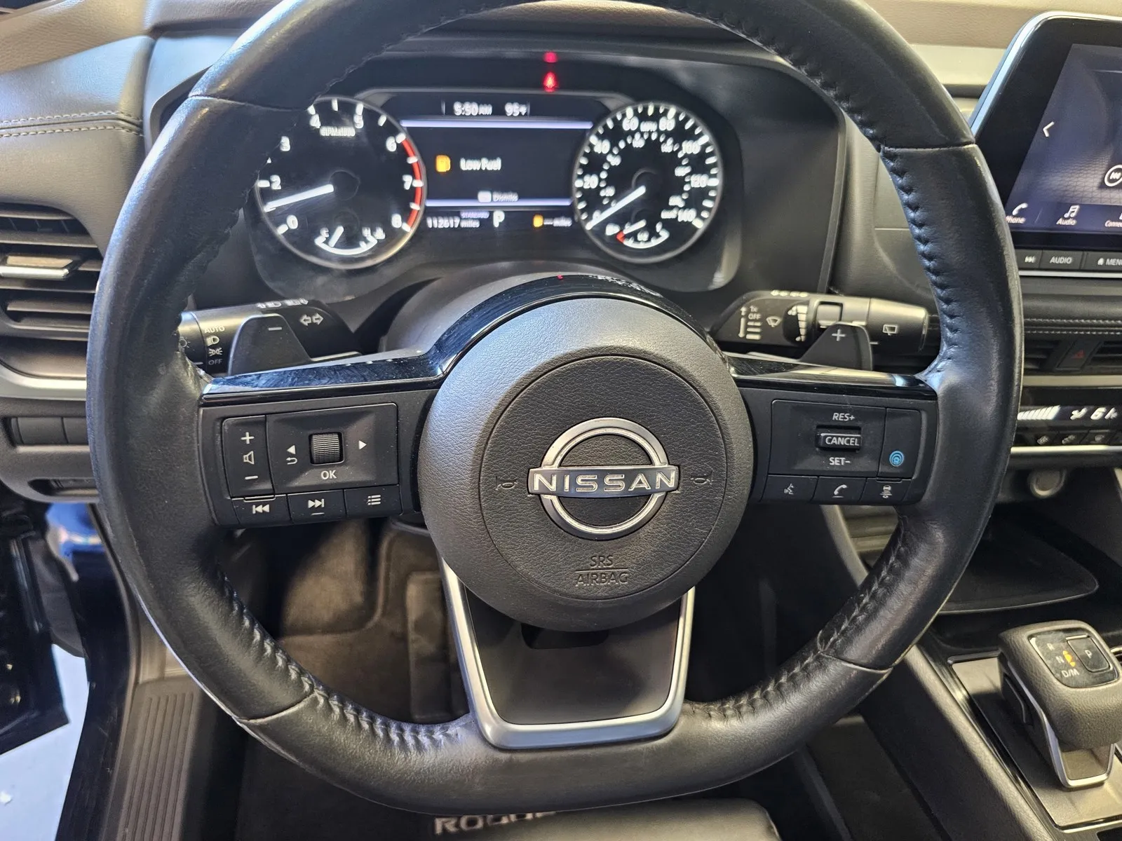 Nissan Rogue photo 16