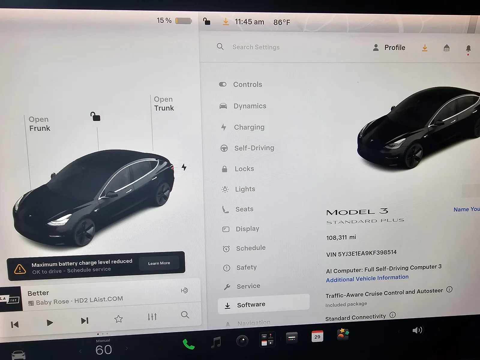 Tesla Model 3 photo 16