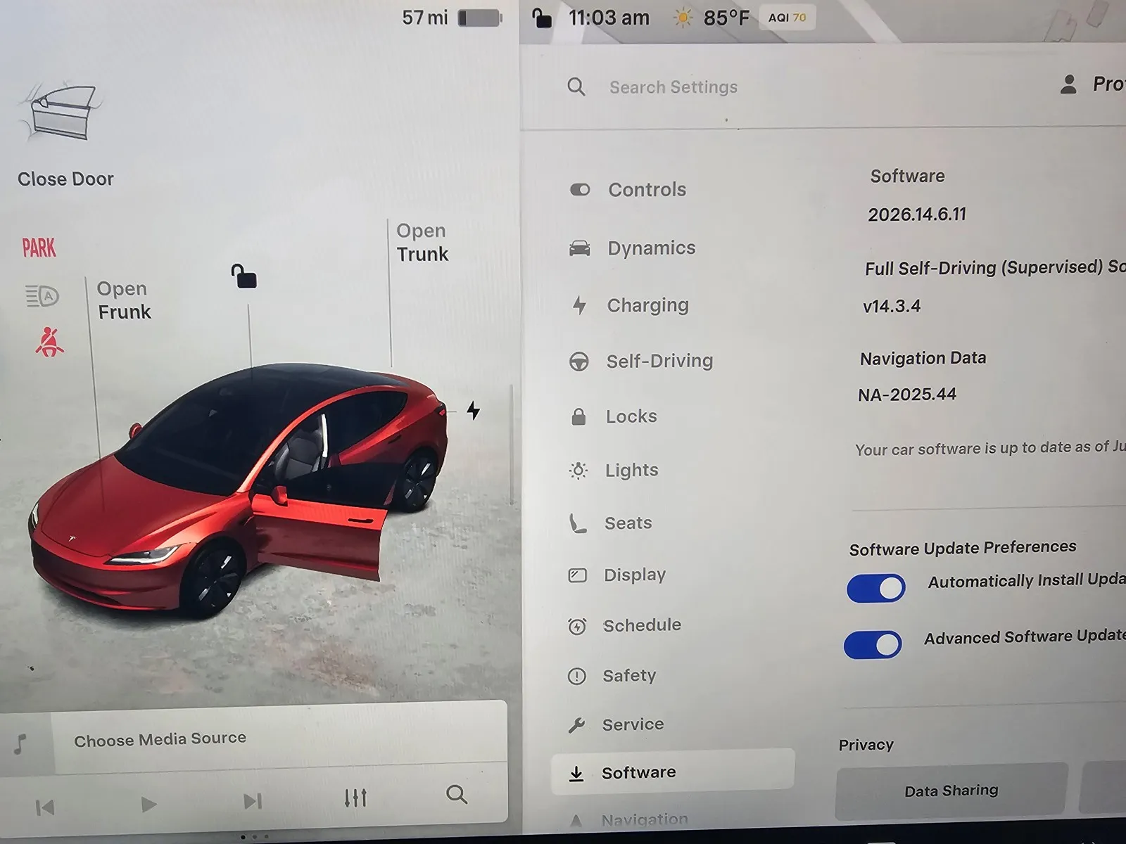 Tesla Model 3 photo 18