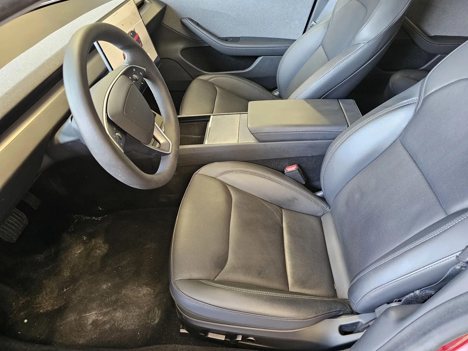 Tesla Model 3 photo 14