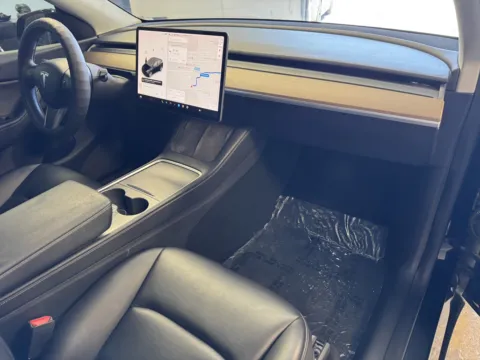 More photos of 2021 Tesla Model Y Long Range at Premium Autos - Norco, CA