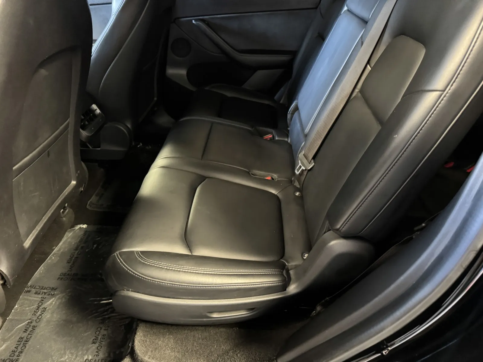 Tesla Model Y photo 13