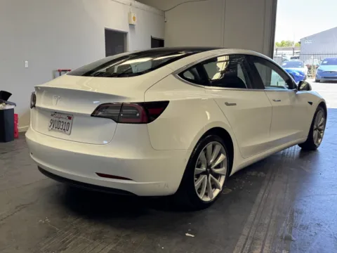 More photos of 2018 Tesla Model 3 at Premium Autos - Norco, CA