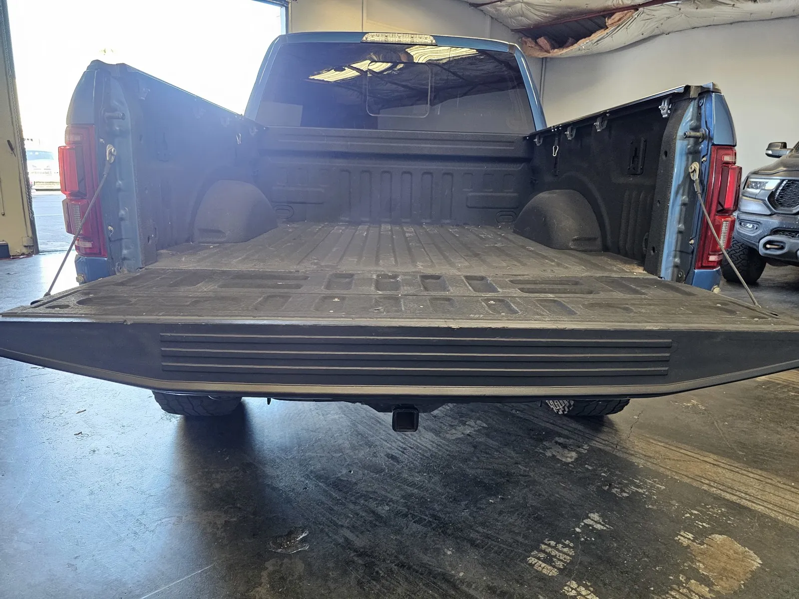 Ford F-150 photo 10