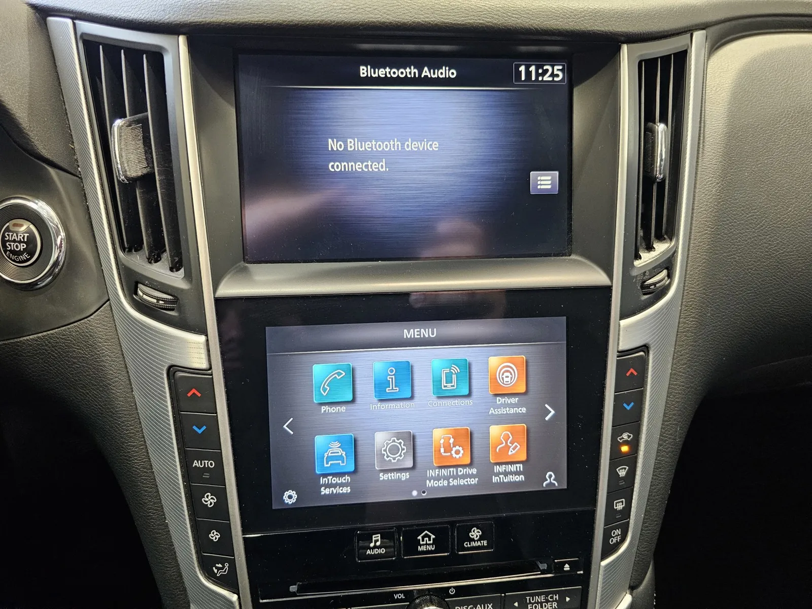 Infiniti Q50 photo 18