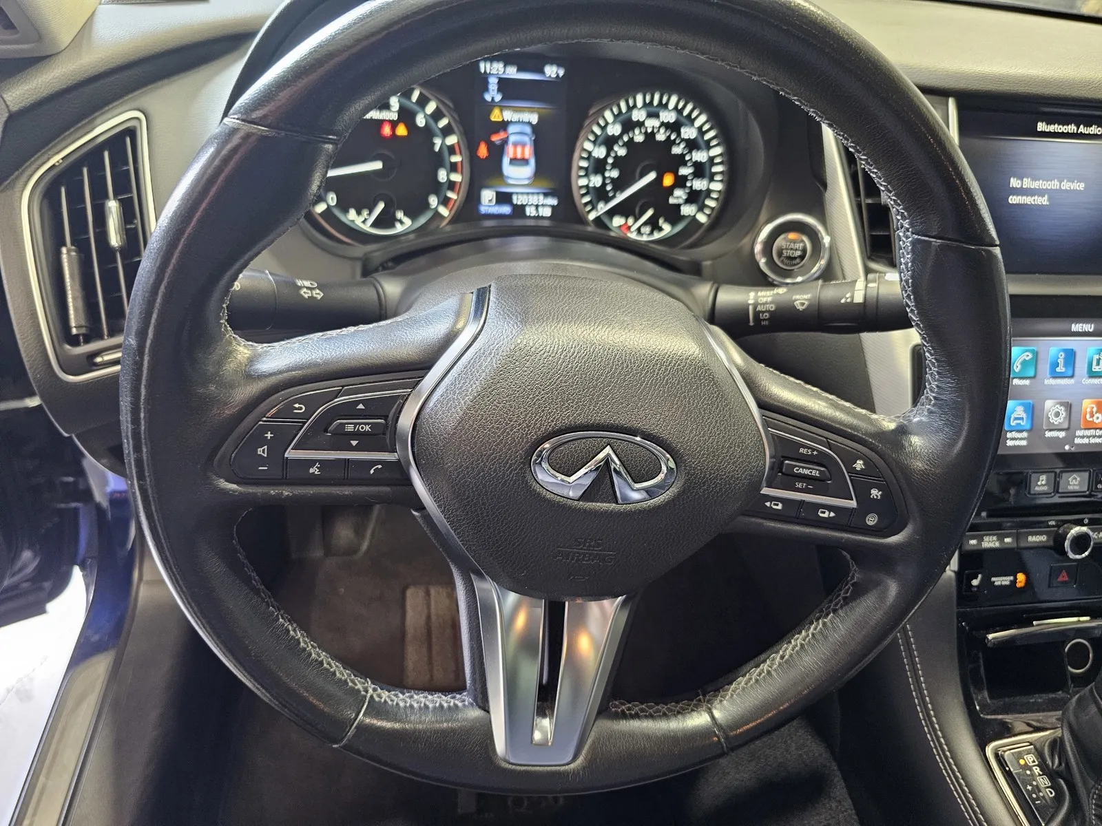 Infiniti Q50 photo 15