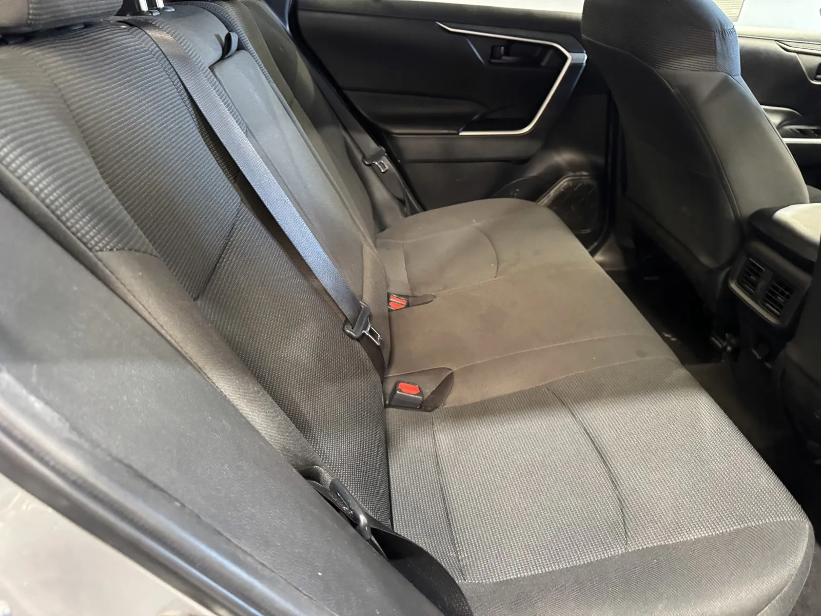 Toyota RAV4 photo 9