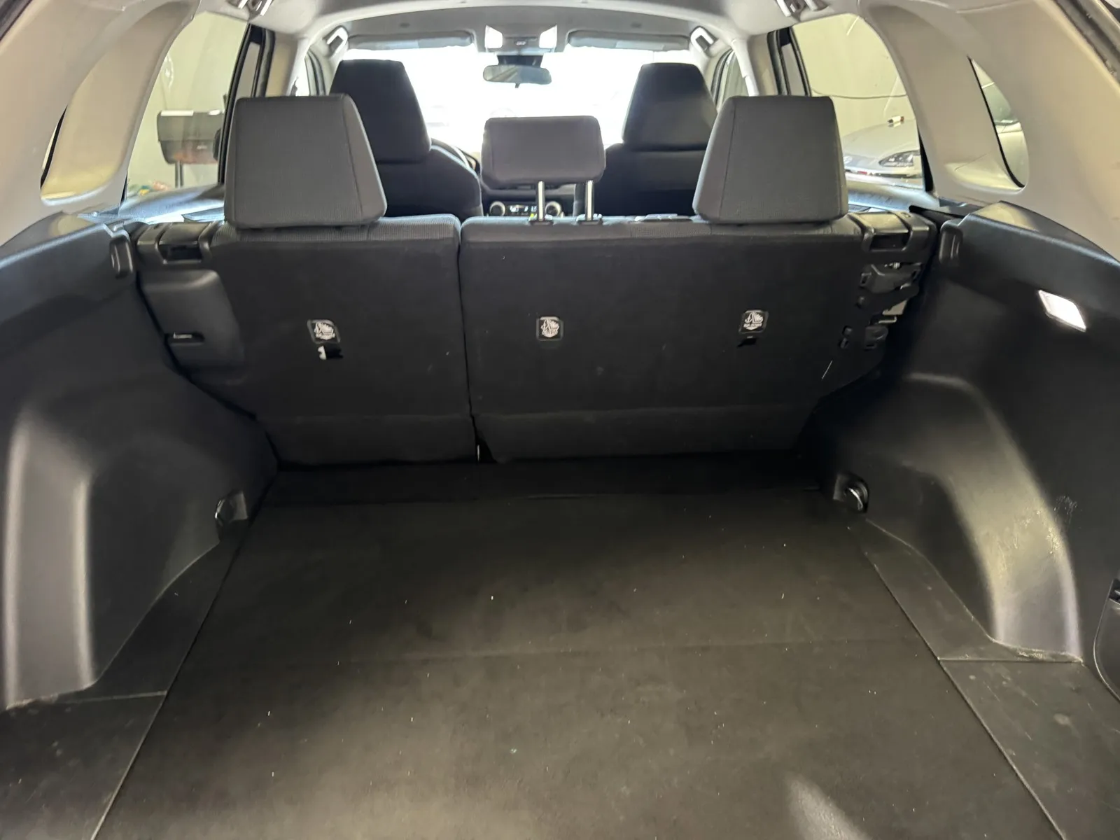 Toyota RAV4 photo 12