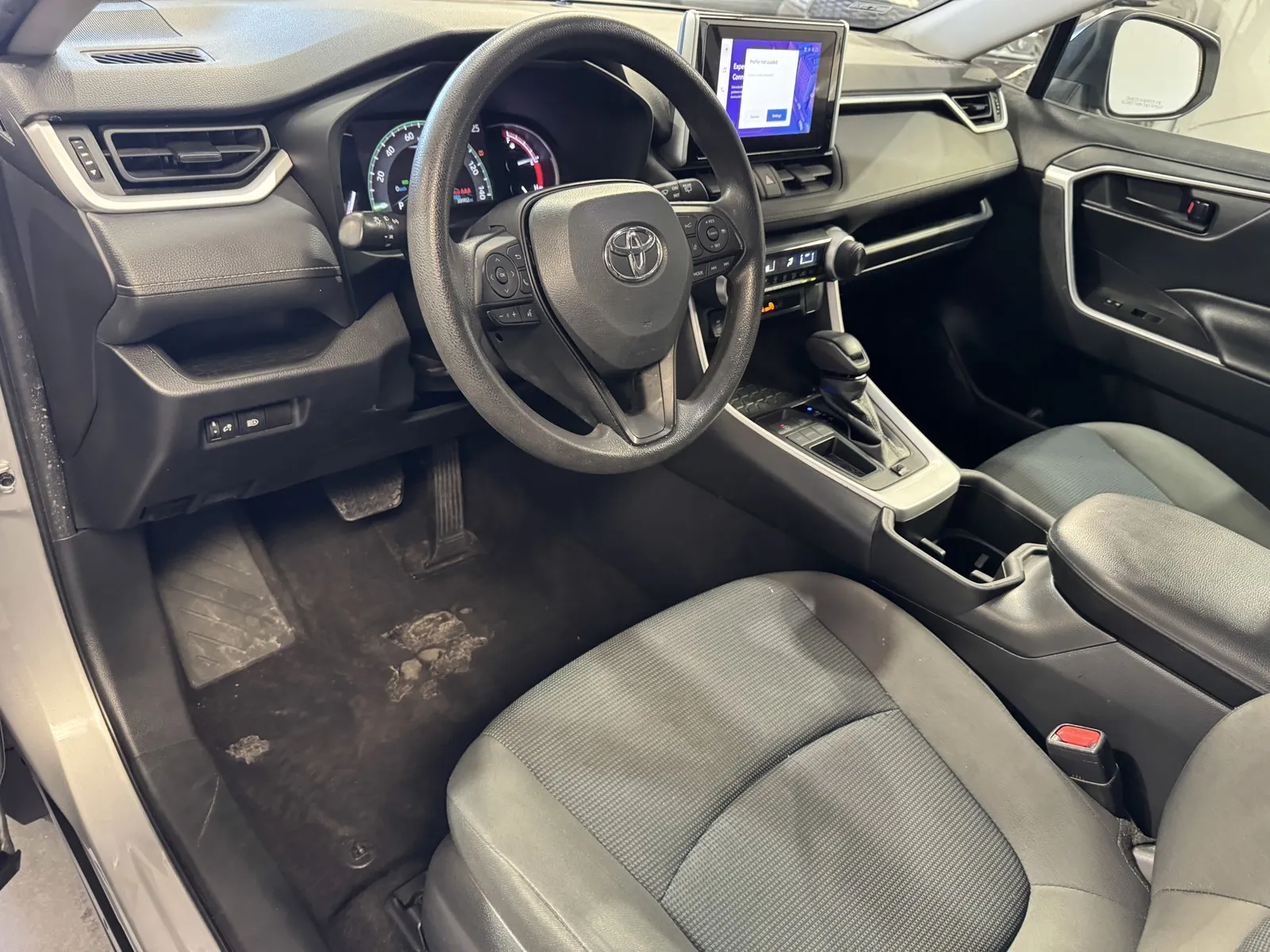 Toyota RAV4 photo 14