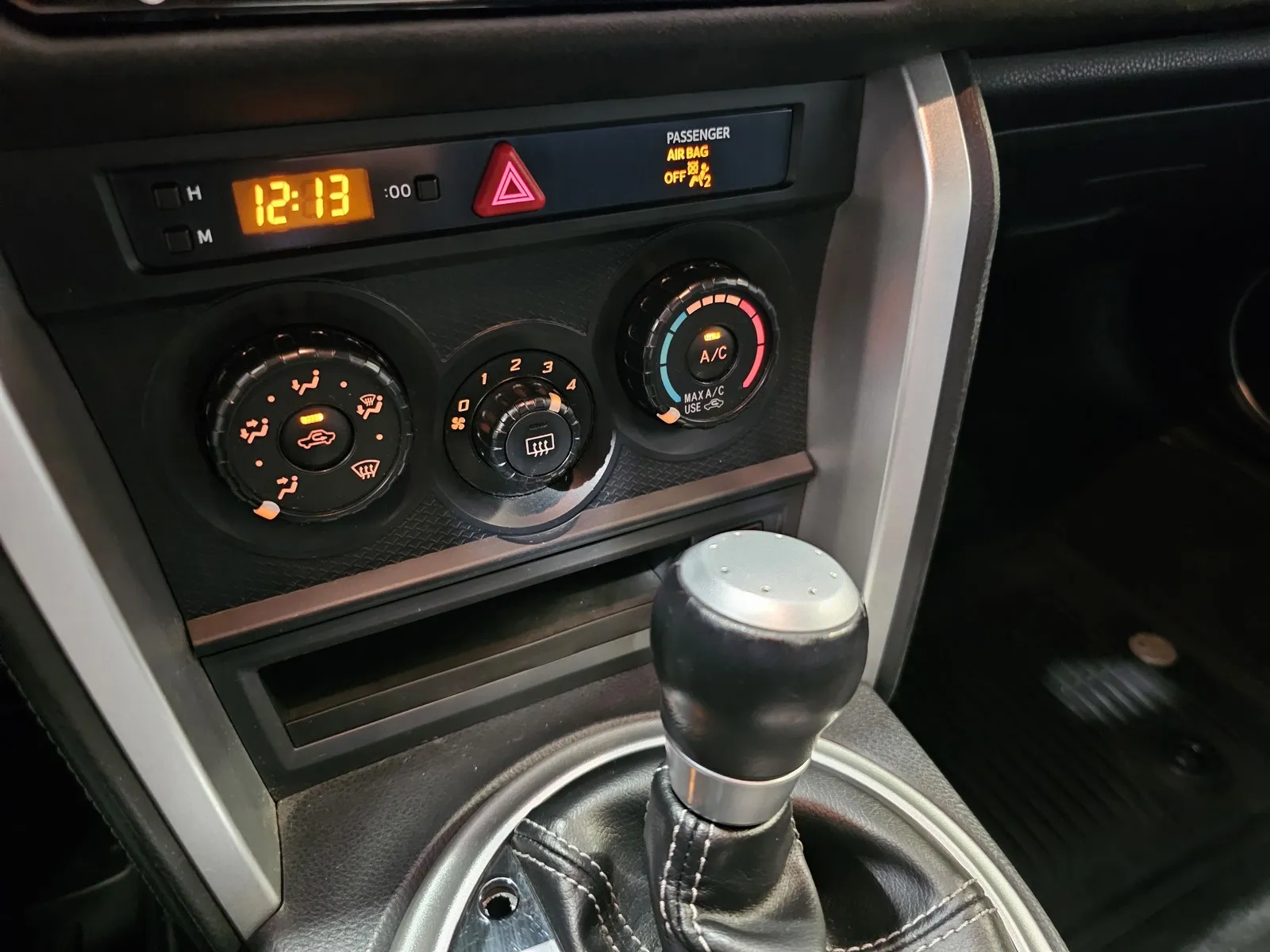 Toyota 86 photo 14