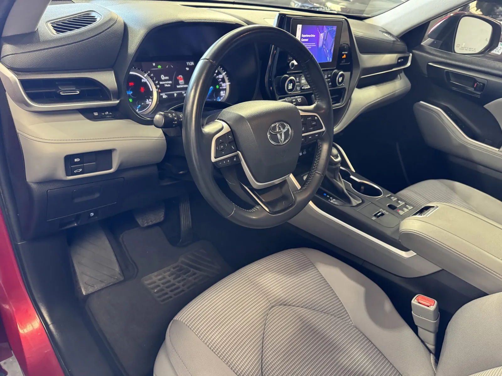 Toyota Highlander photo 13