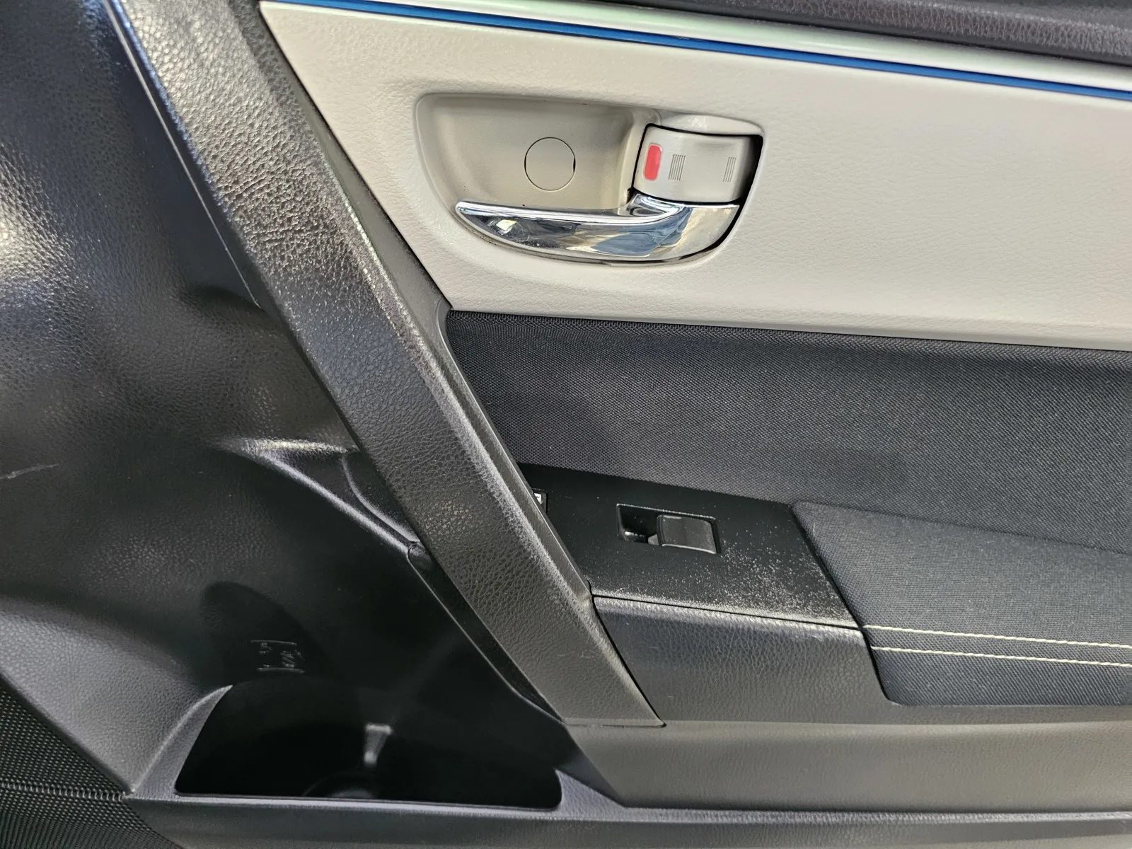 Toyota Corolla photo 6