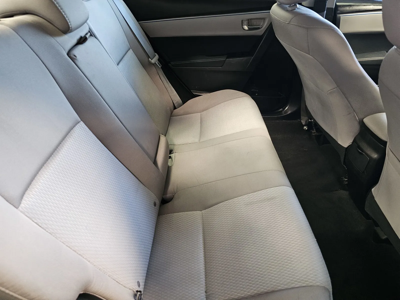 Toyota Corolla photo 9