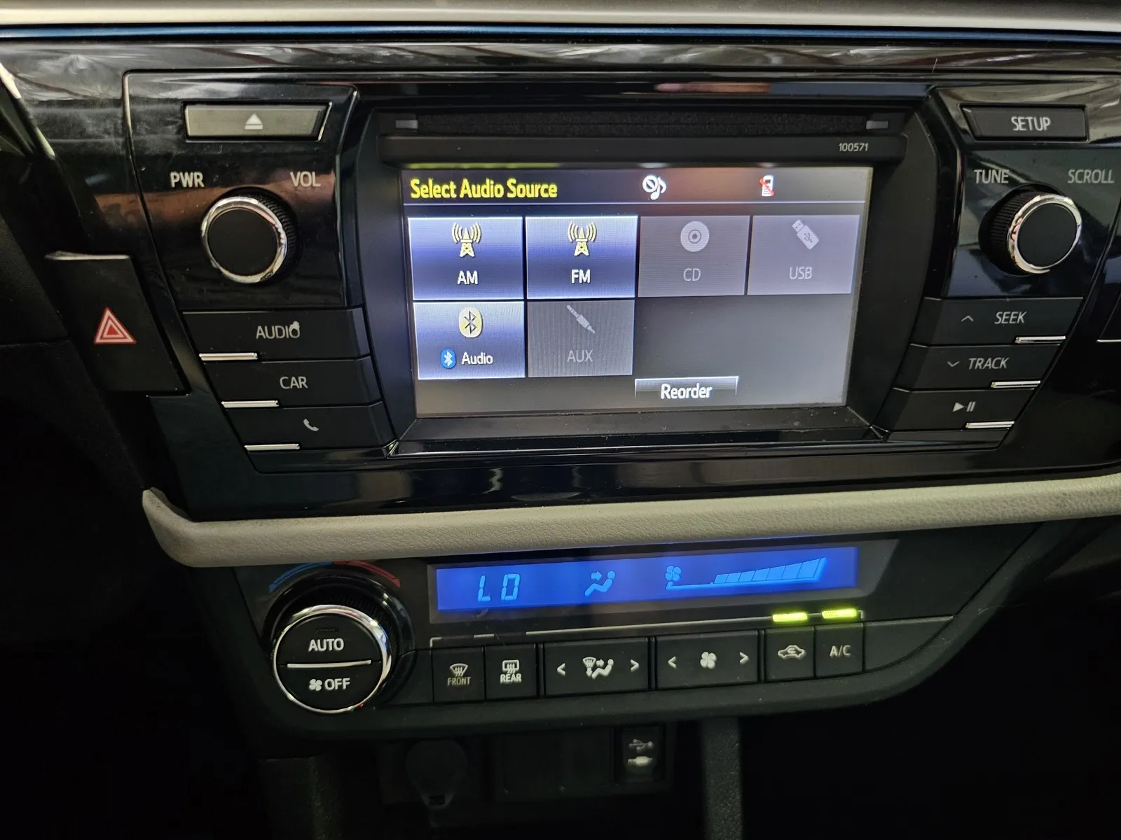 Toyota Corolla photo 17