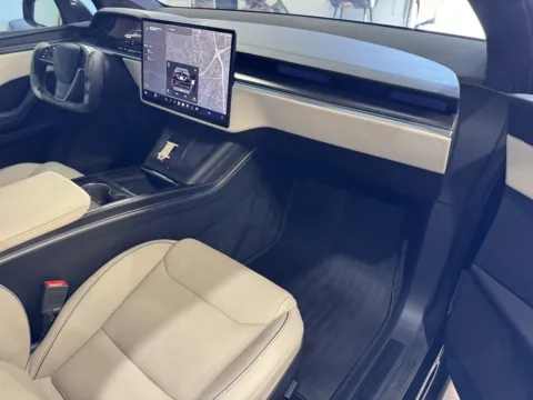 More photos of 2022 Tesla Model X Plaid at Premium Autos - Norco, CA