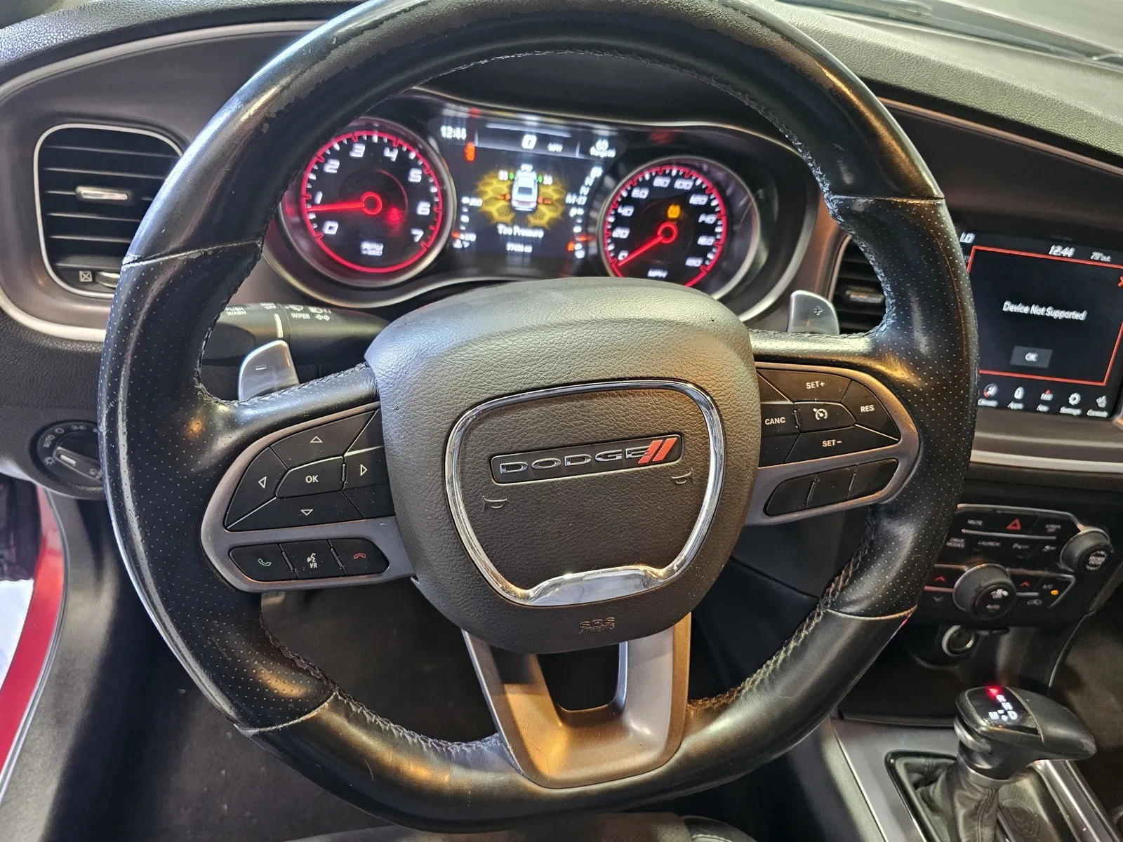 Dodge Charger photo 15