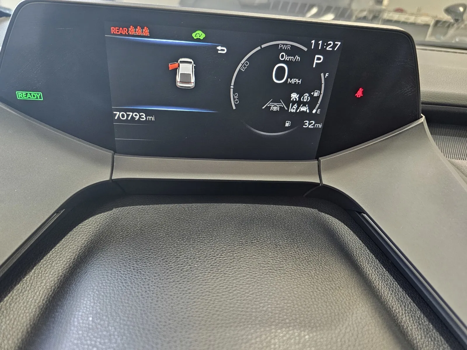 Toyota Prius photo 16