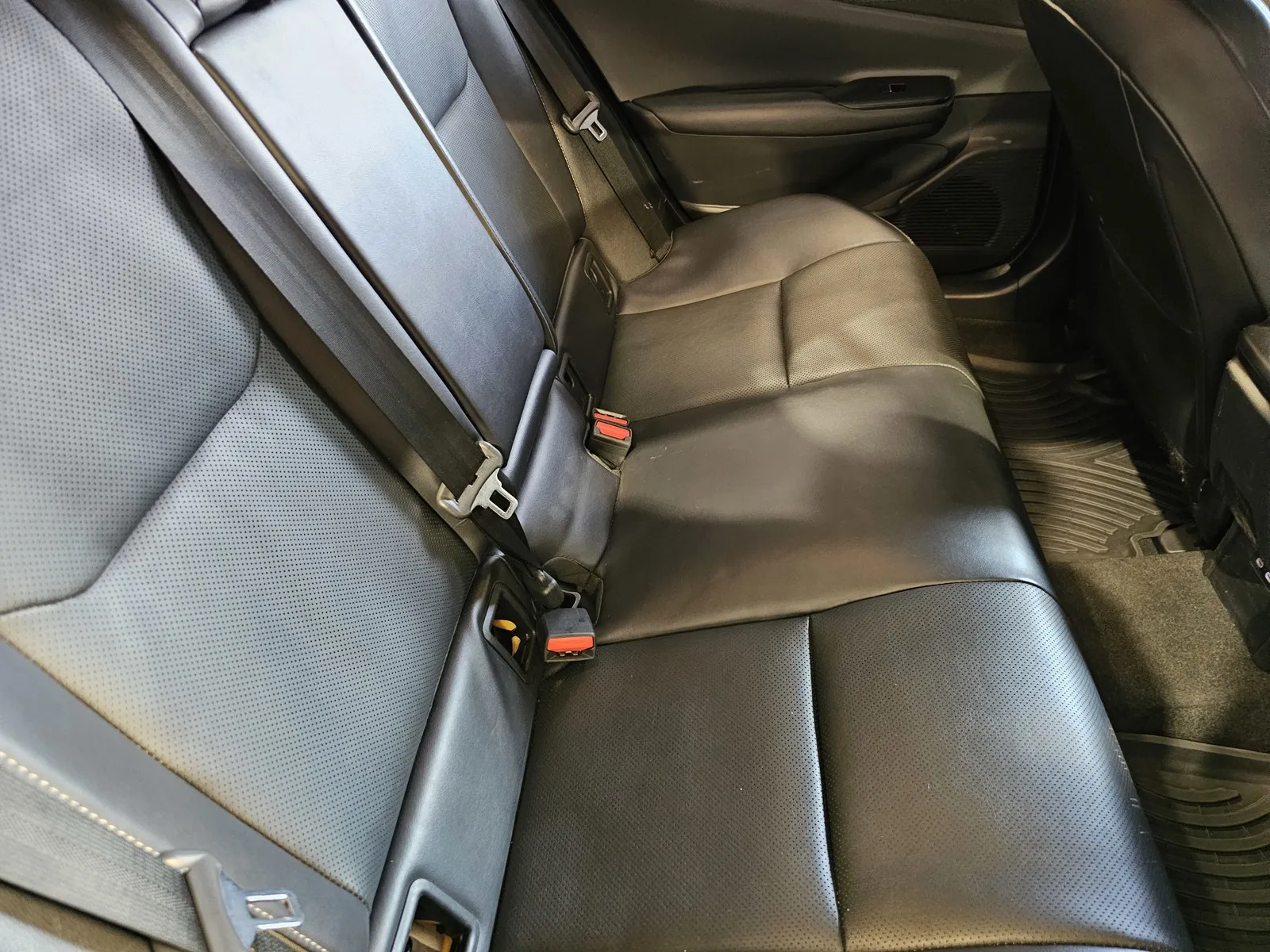 Toyota Prius photo 9