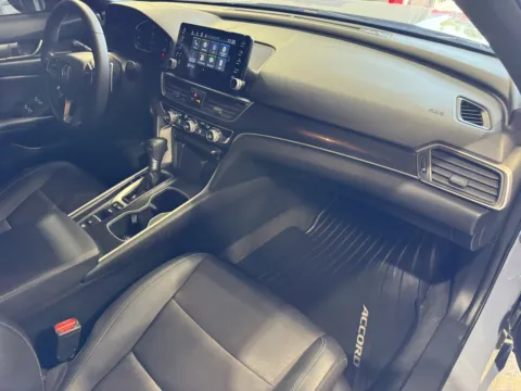 More photos of 2022 Honda Accord Sport at Premium Autos - Norco, CA