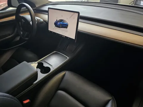 More photos of 2022 Tesla Model 3 at Premium Autos - Norco, CA
