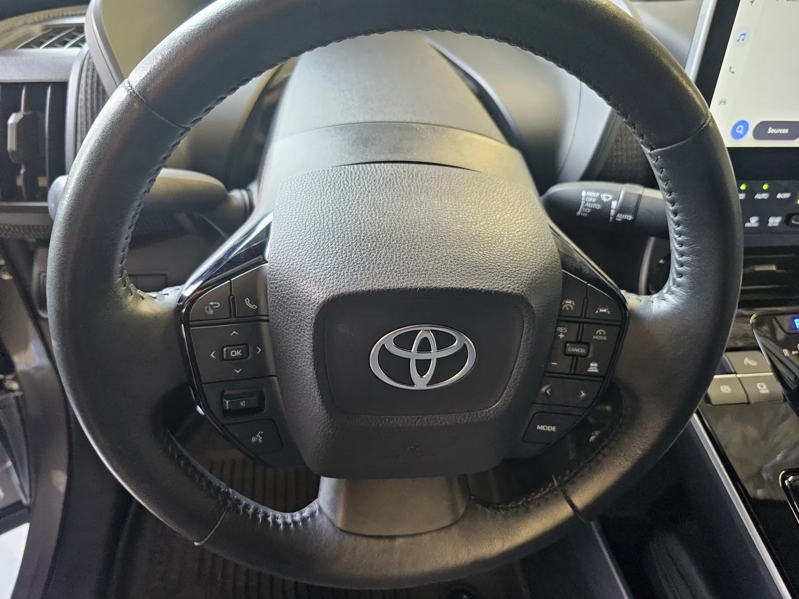 Toyota bZ4X photo 16