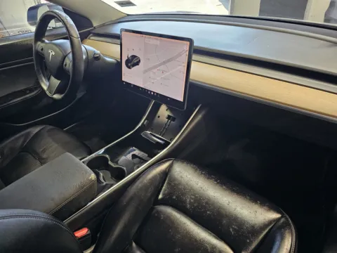More photos of 2019 Tesla Model 3 at Premium Autos - Norco, CA