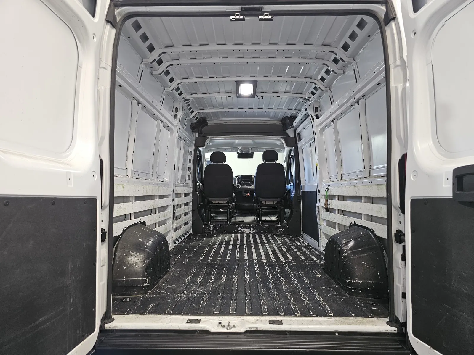 Ram Promaster photo 11