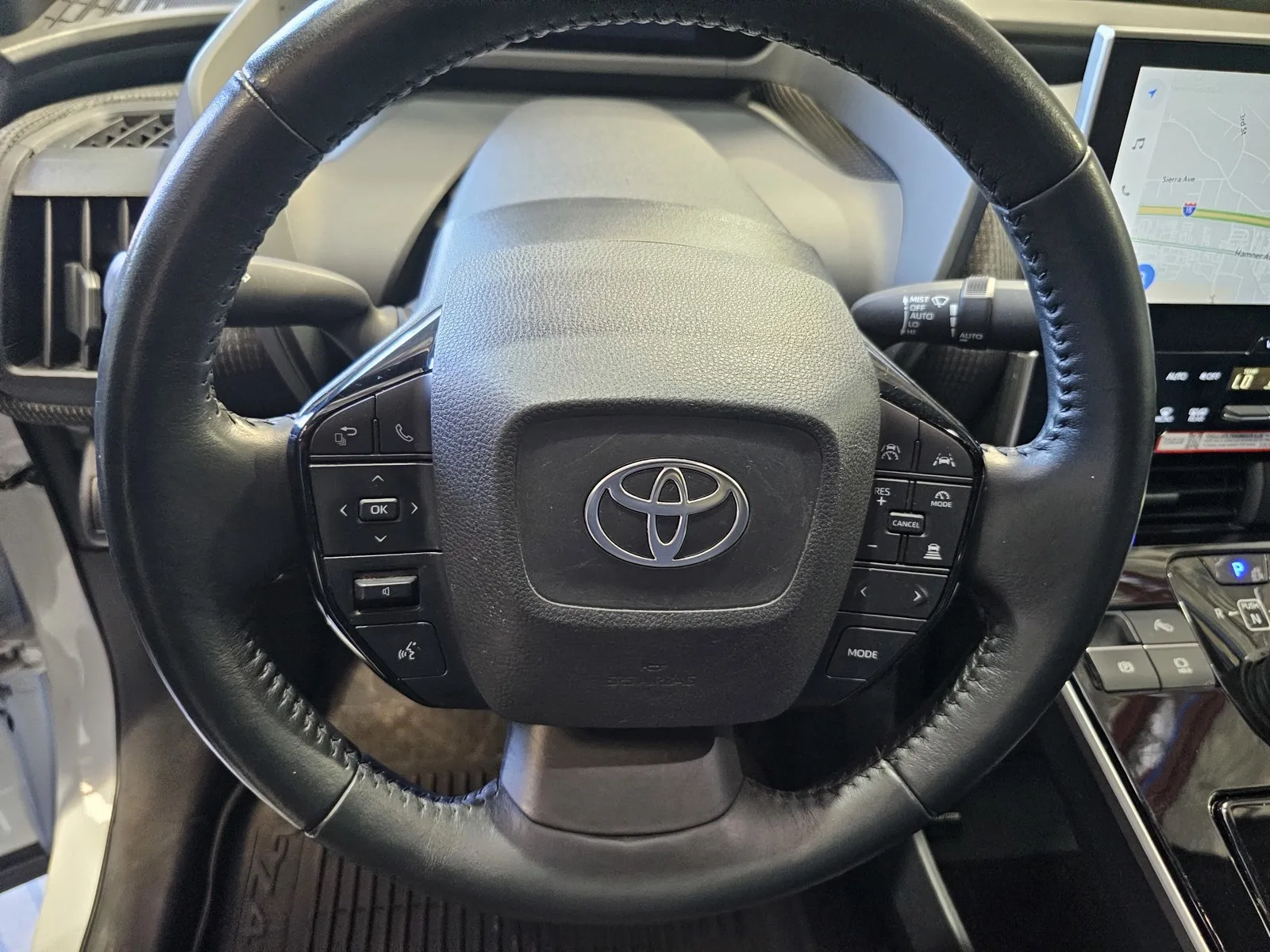 Toyota bZ4X photo 16