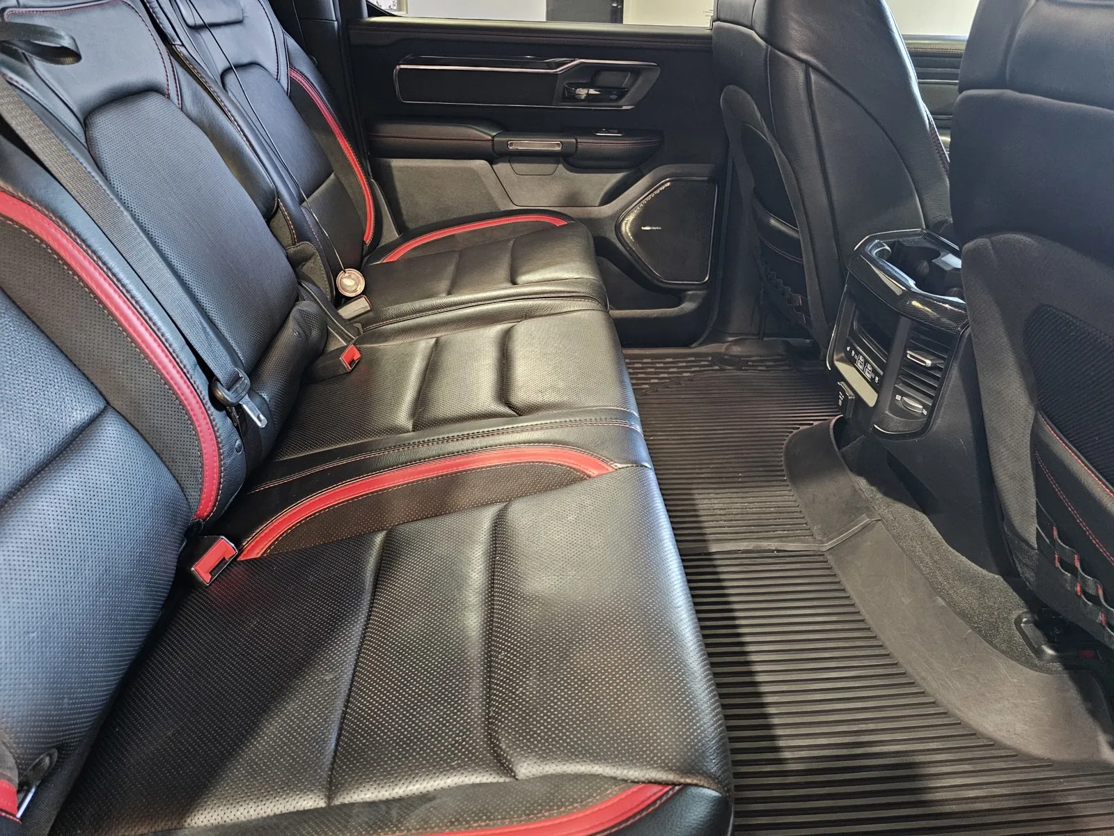 Ram 1500 photo 9