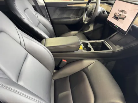 More photos of 2023 Tesla Model Y Long Range at Premium Autos - Norco, CA
