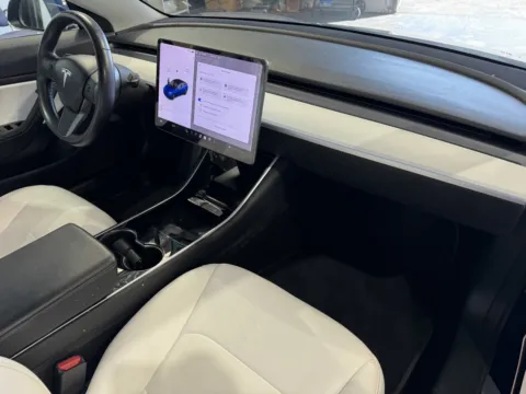 More photos of 2018 Tesla Model 3 Mid Range at Premium Autos - Norco, CA