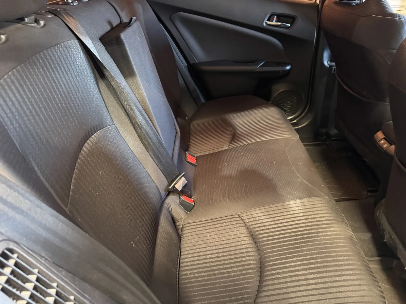 Toyota Prius photo 8