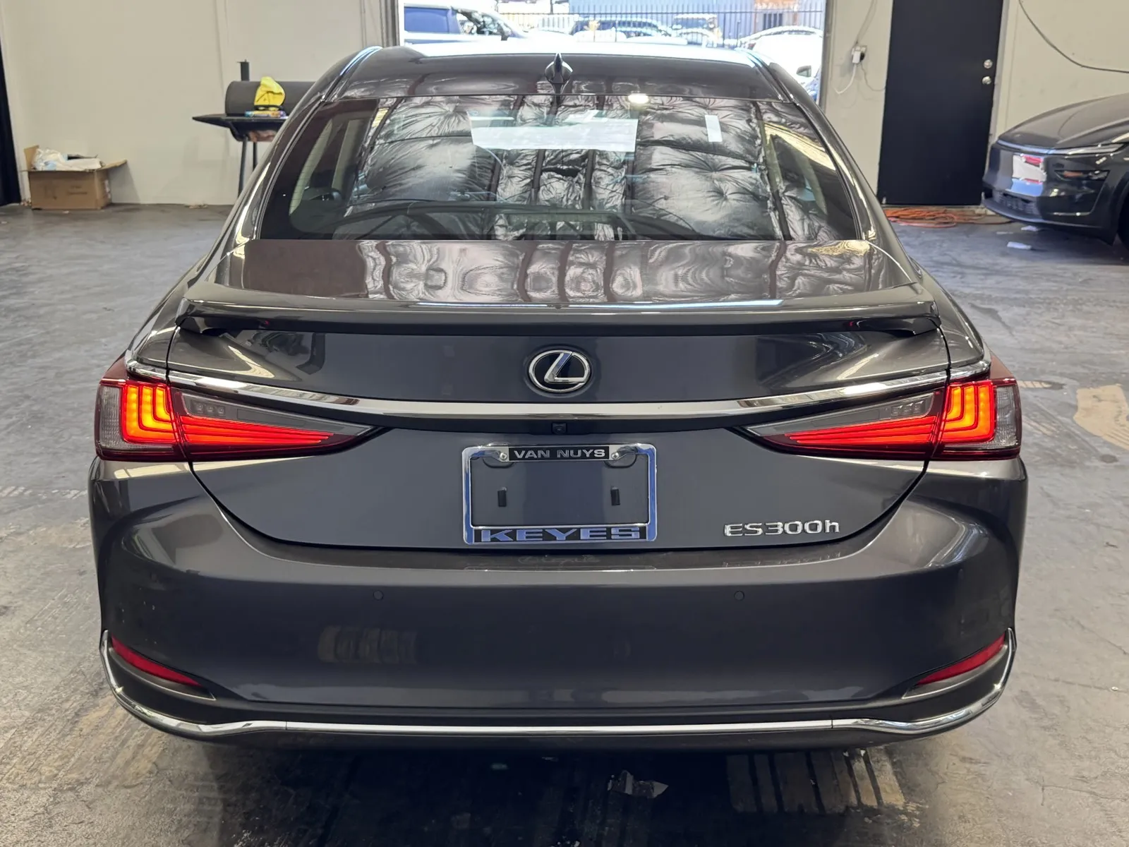 Lexus ES photo 3
