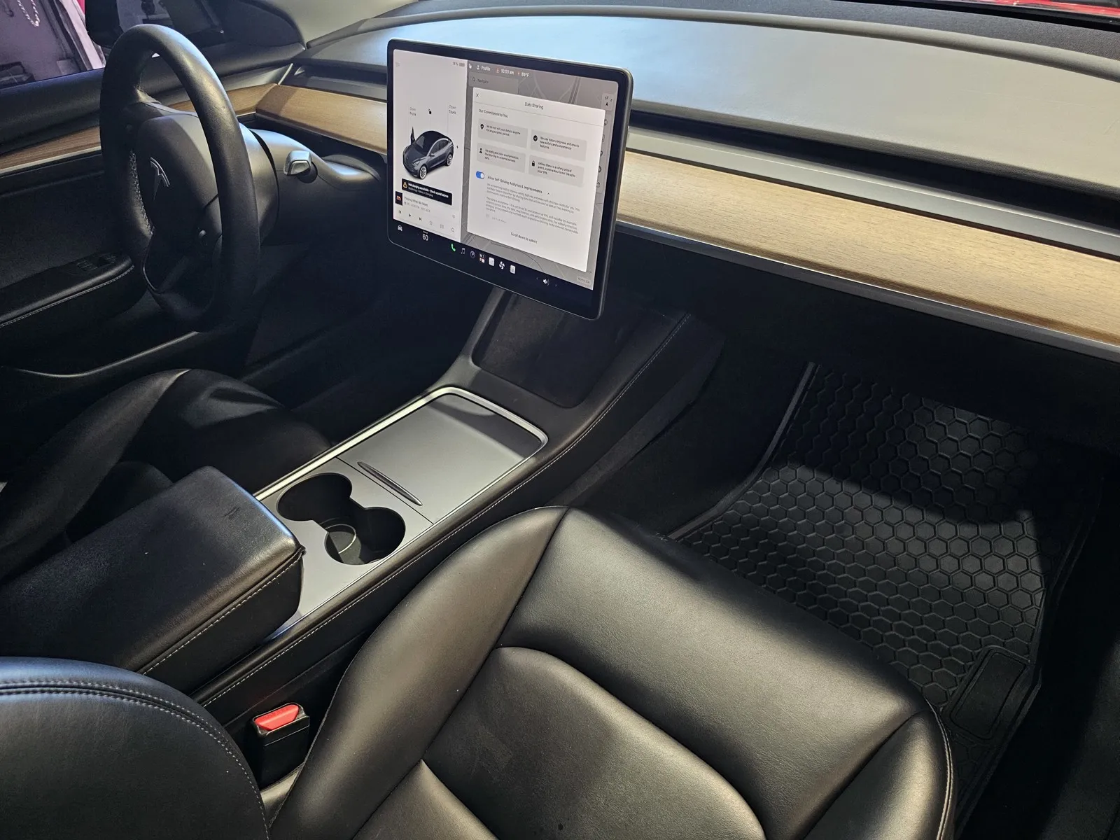 Tesla Model 3 photo 5