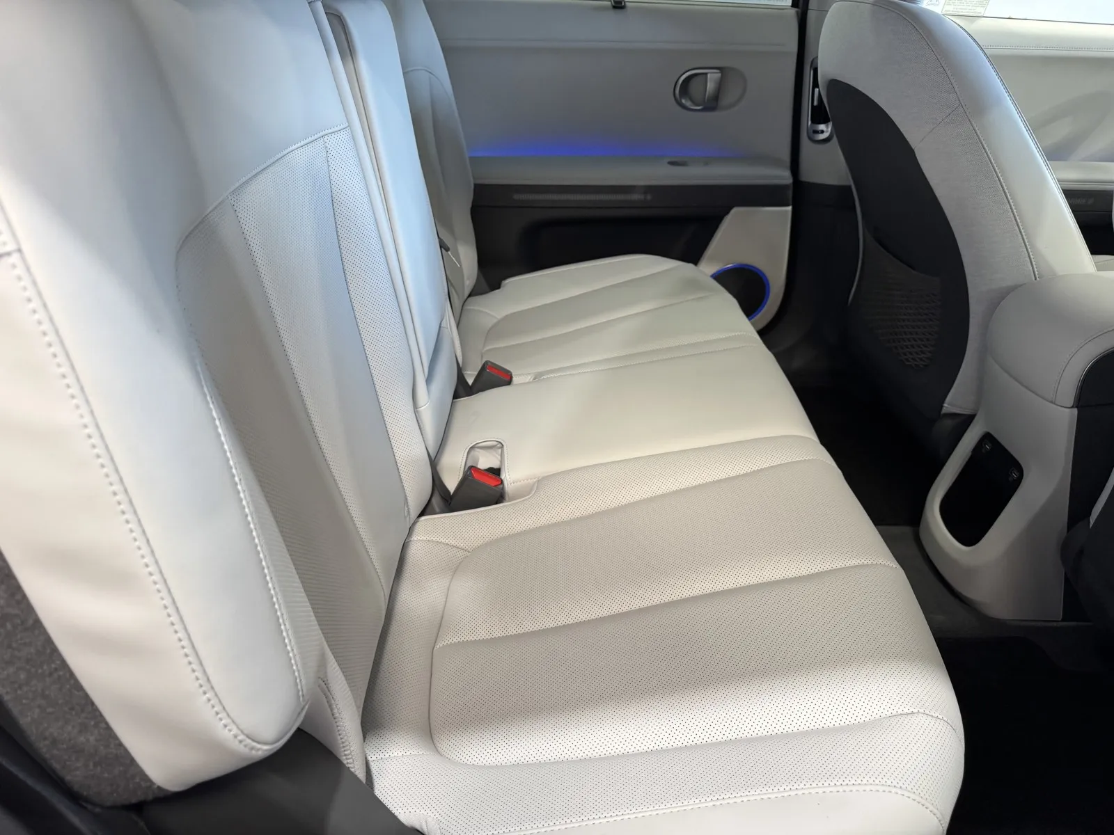 Hyundai Ioniq 5 photo 8