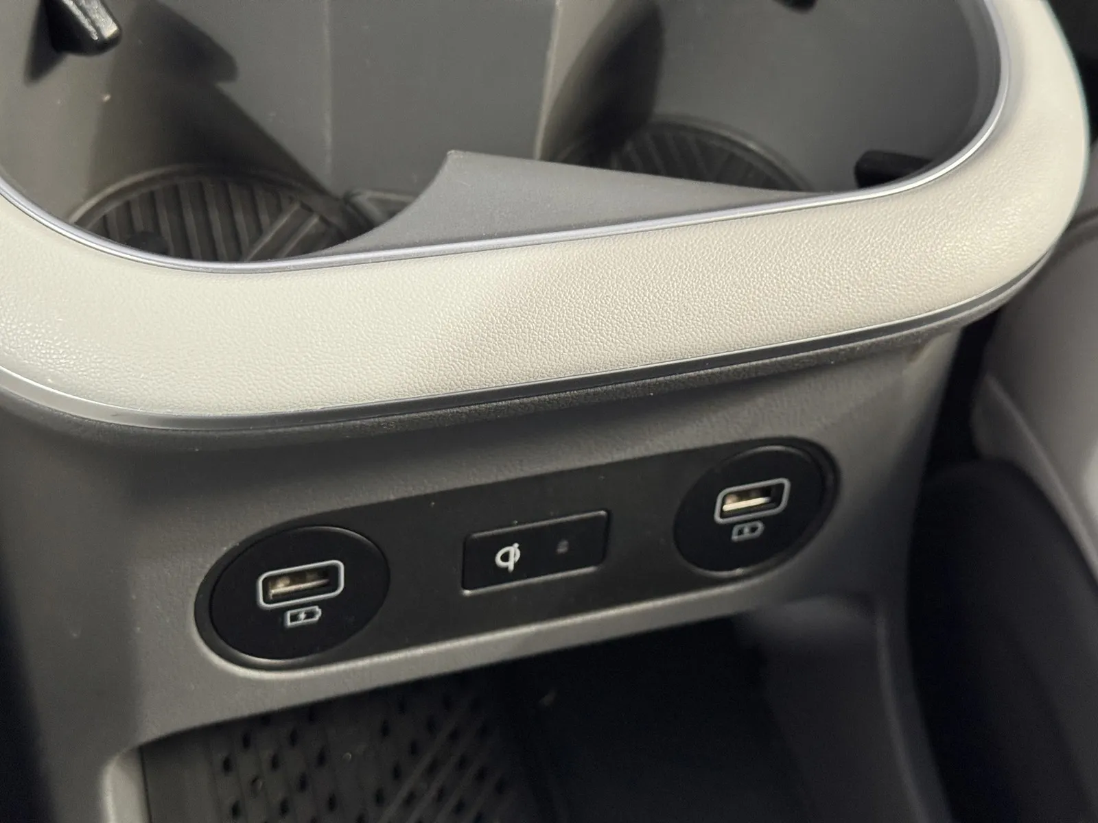 Hyundai Ioniq 5 photo 17