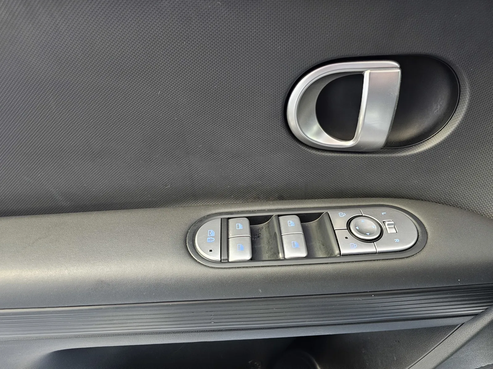 Hyundai Ioniq 5 photo 13
