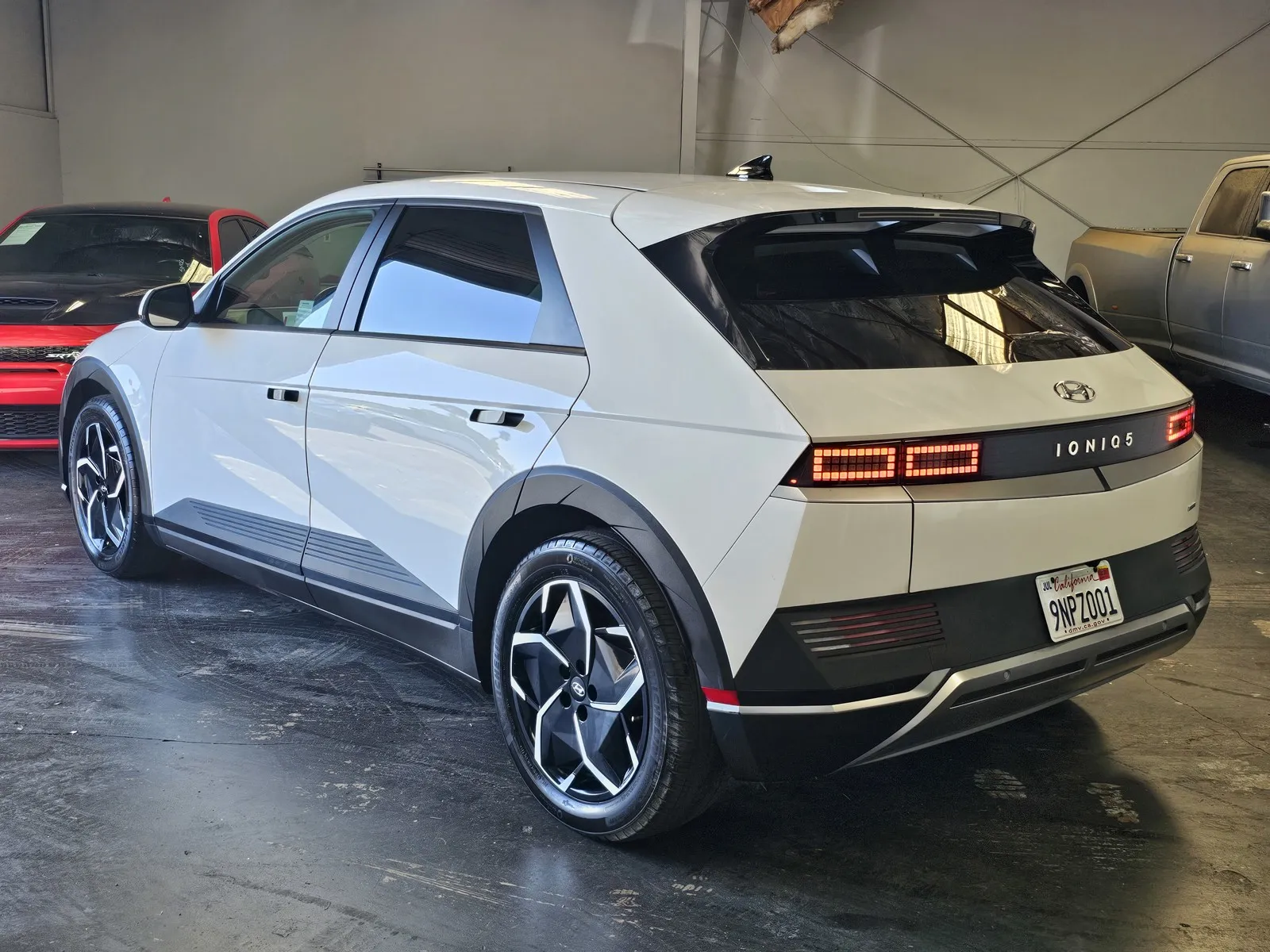Hyundai Ioniq 5 photo 2