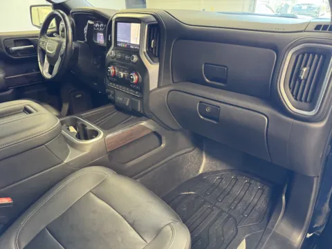More photos of 2022 GMC Sierra 1500 Limited SLT at Premium Autos - Norco, CA