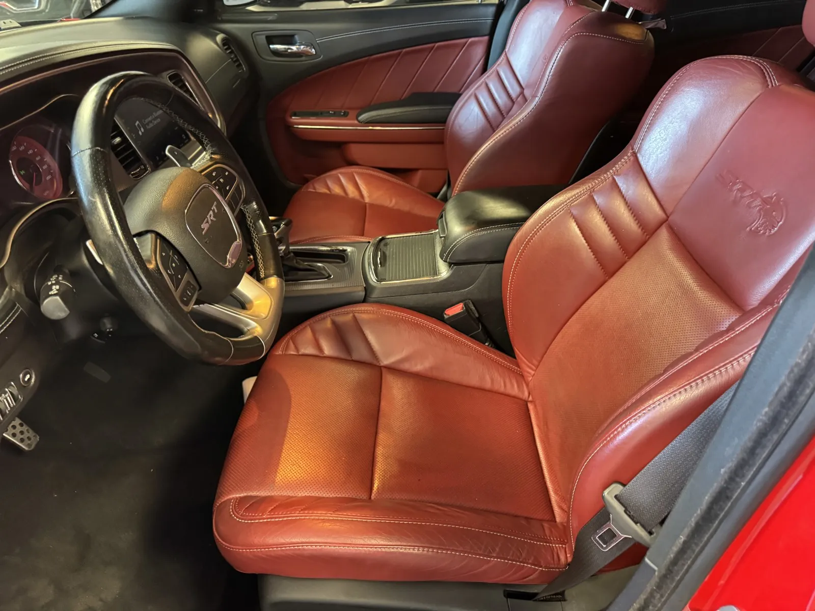 Dodge Charger photo 12