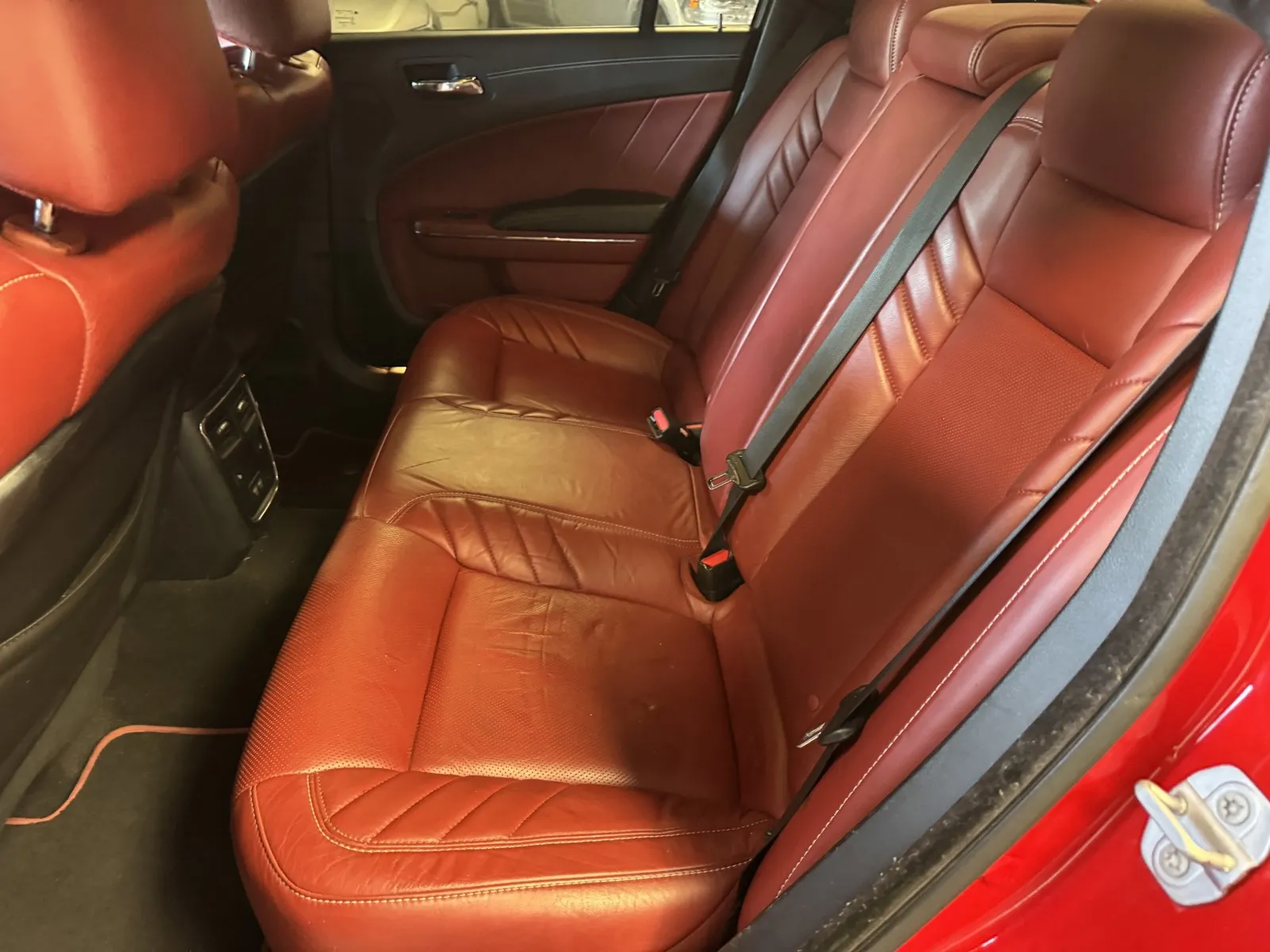 Dodge Charger photo 10