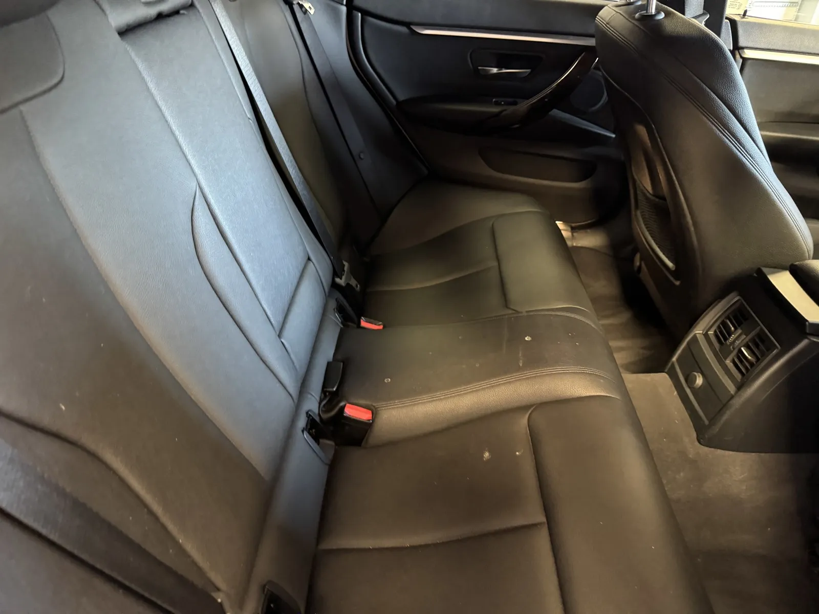 BMW 4 Series photo 8