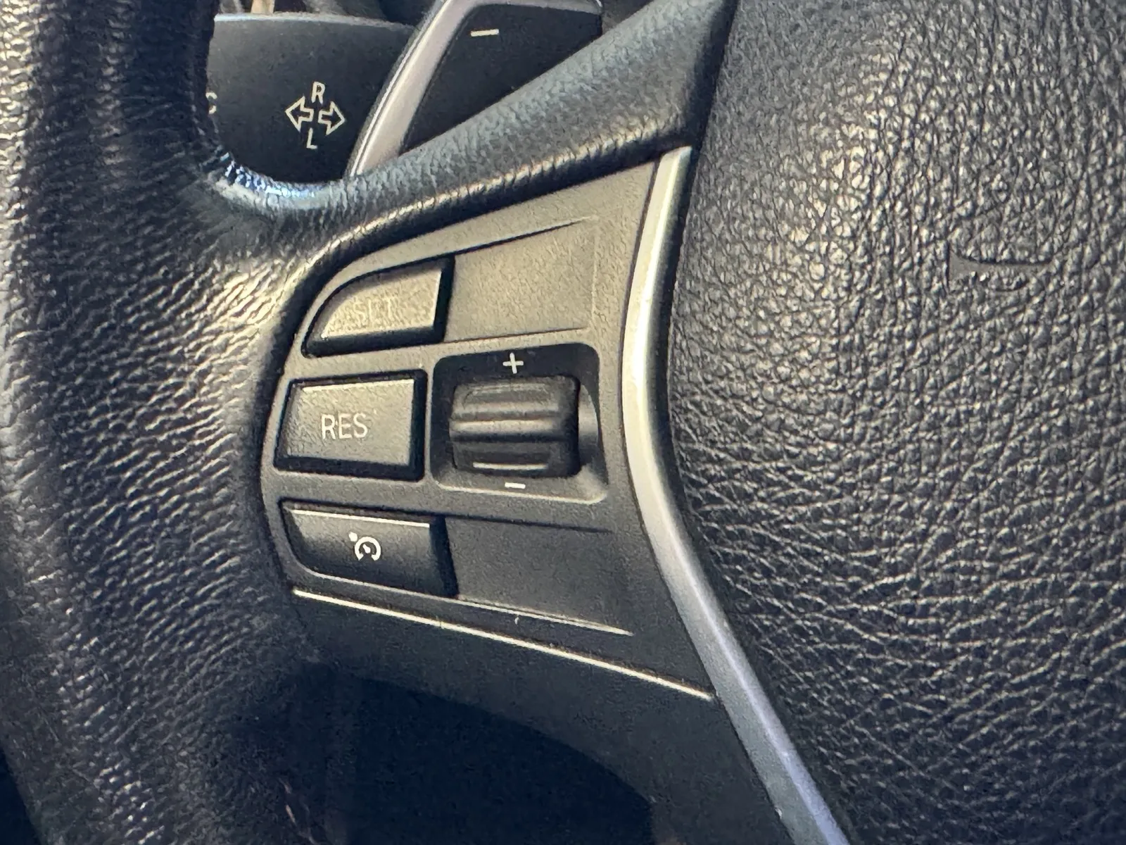 BMW 4 Series photo 17