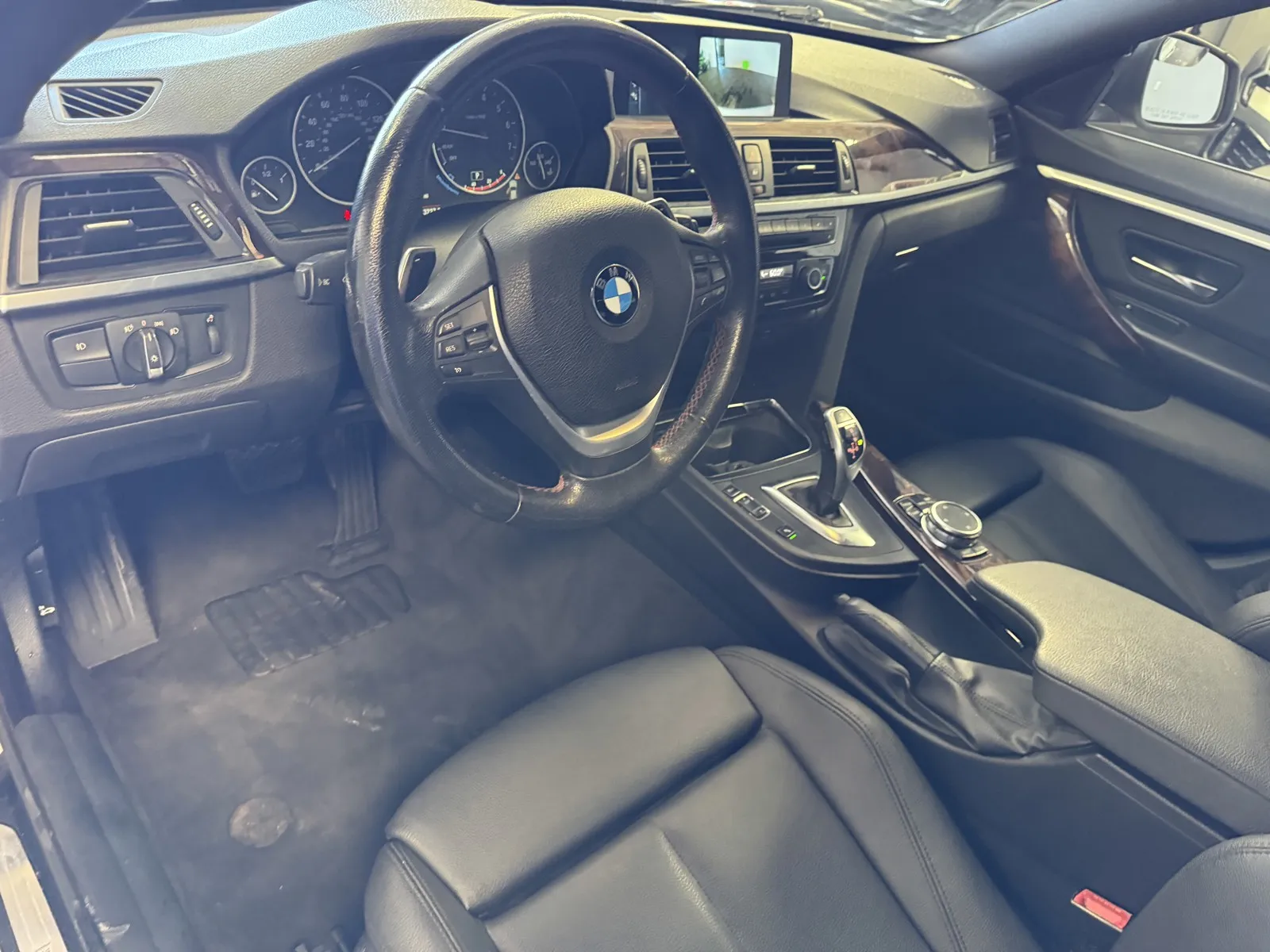 BMW 4 Series photo 11