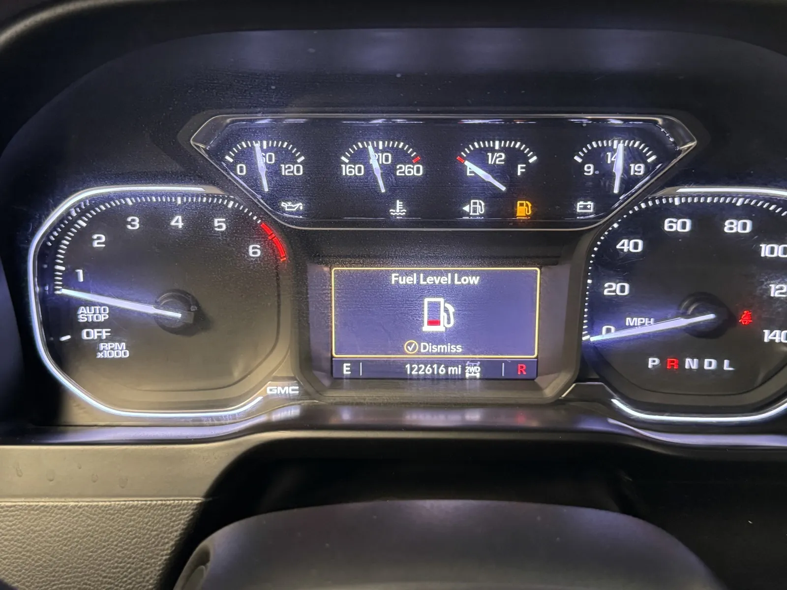 GMC Sierra photo 22
